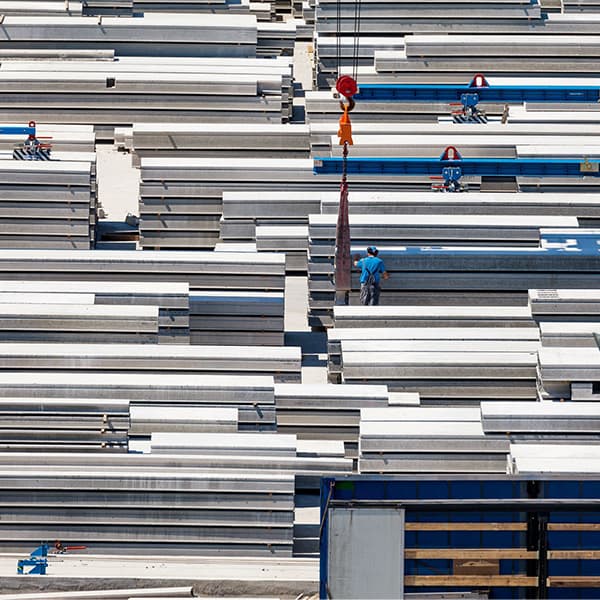 Magazyn sprężonych płyt kanałowych HCU